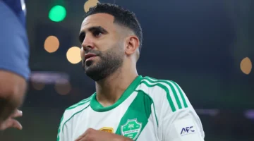 إصابة مزدوجة للأهلي.. محرز وإيبانيز يغادران المباراة الودية مبكرًا